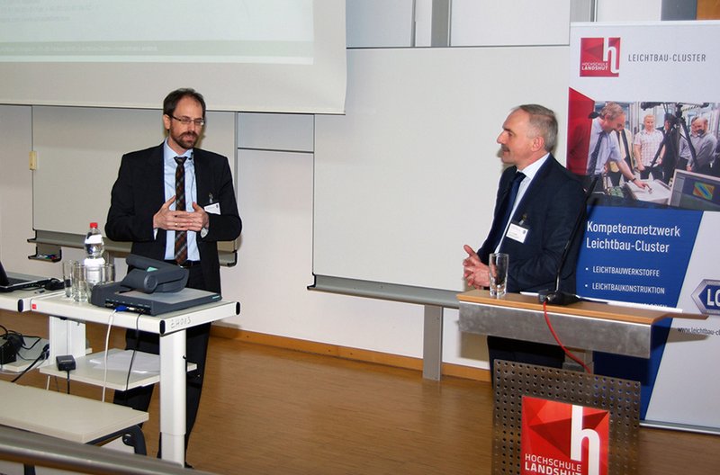 Eine "hybride Evolution" forderte Dr. Norbert Müller (Schaumform GmbH) hier bei der anschließenden Diskussion mit Moderator Prof. Dr. Otto Huber.