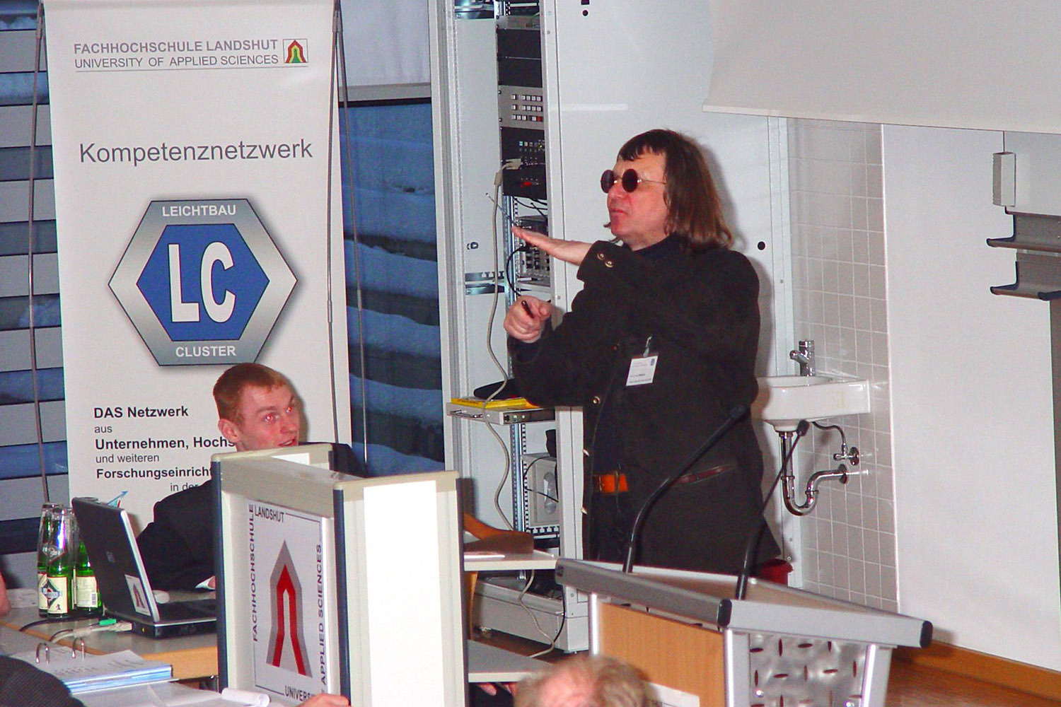 Prof Dr. Claus Mattheck bei seinem Vortrag zum Thema Bionik.