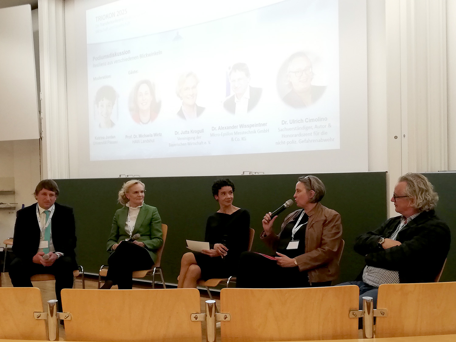 Posiumsdiskussion bei der TRIOKON 2025 Posiumsdiskussion bei der TRIOKON 2025