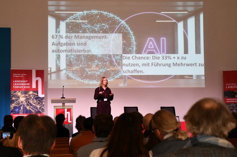 Für Katharina Meiler (Managing Partner SELECTED ADVISORY GmbH) sind 67 Prozent der Management-Aufgaben mit KI automatisierbar. Für Katharina Meiler (Managing Partner SELECTED ADVISORY GmbH) sind 67 Prozent der Management-Aufgaben mit KI automatisierbar.